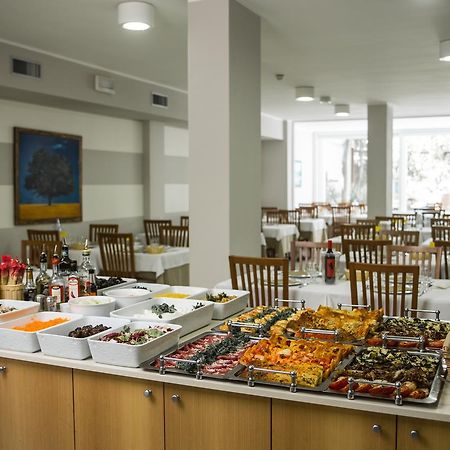 Hotel Giulietta Senigallia Zewnętrze zdjęcie
